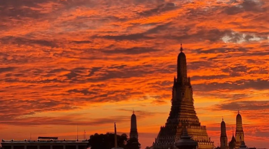 ワットアルン夕景